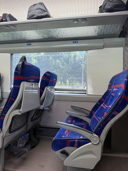 File:Vande Bharat Seats.jpg